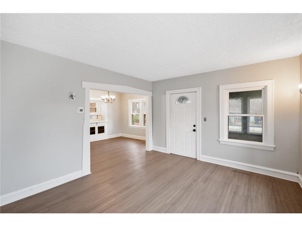 3411 Lyndale Avenue N Minneapolis MN 55412 6616436 image1