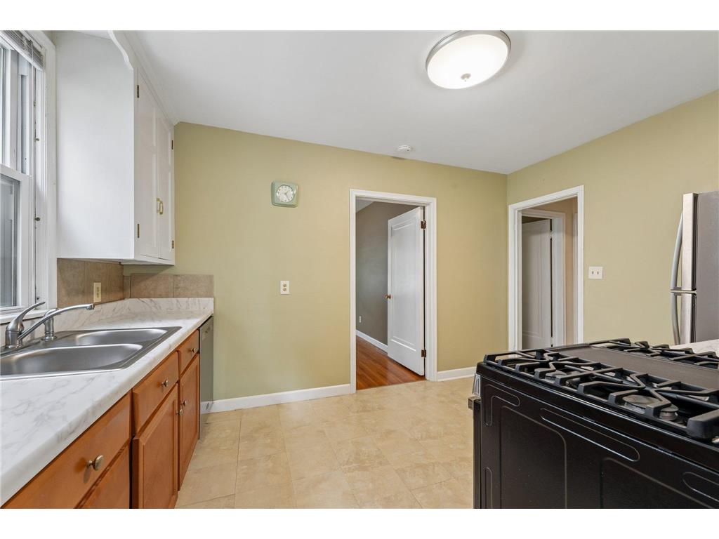 3412 Humboldt Avenue S Minneapolis MN 55408 7106694 image11