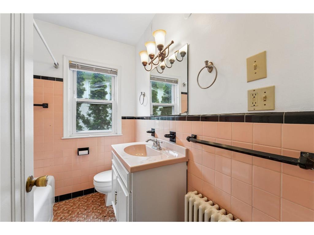 3412 Humboldt Avenue S Minneapolis MN 55408 7106694 image22
