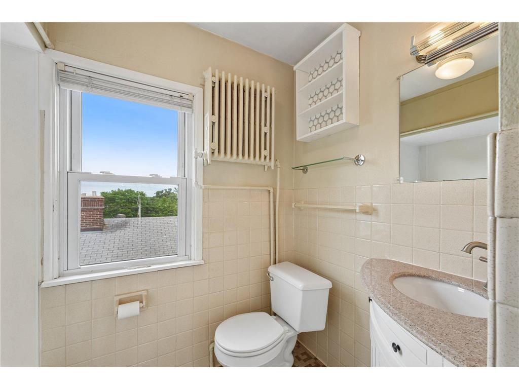 3412 Humboldt Avenue S Minneapolis MN 55408 7106694 image50