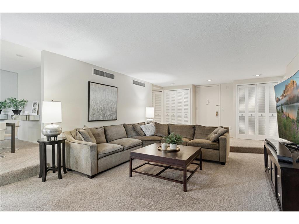 3412 Oak Ridge Road #211 Minnetonka MN 55305 7049917 image10