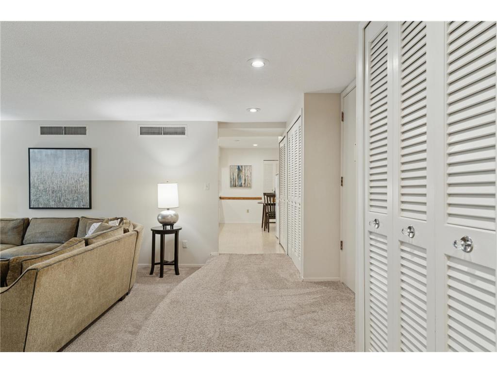 3412 Oak Ridge Road #211 Minnetonka MN 55305 7049917 image22