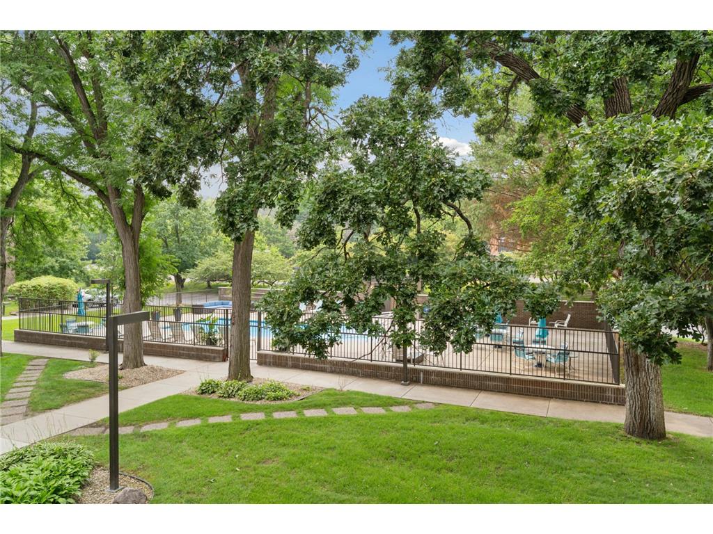 3412 Oak Ridge Road #211 Minnetonka MN 55305 7049917 image33