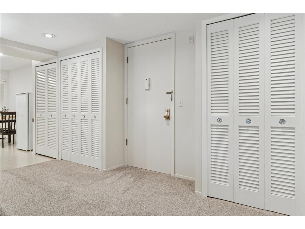 3412 Oak Ridge Road #211 Minnetonka MN 55305 7049917 image8