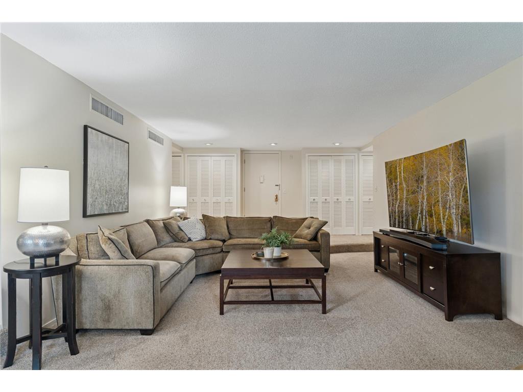 3412 Oak Ridge Road #211 Minnetonka MN 55305 7049917 image9