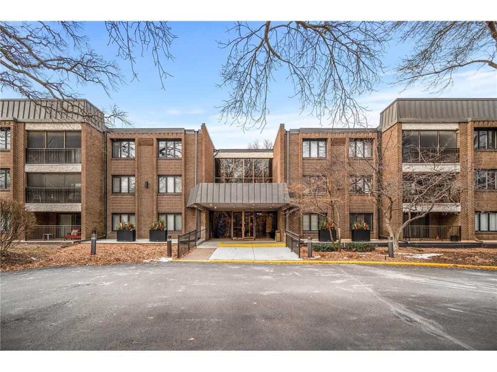 3412 Oak Ridge Road #309 Minnetonka MN 55305 6655401 image2