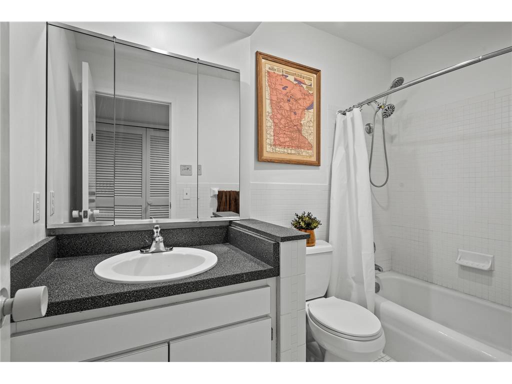 3412 Oak Ridge Road #309 Minnetonka MN 55305 6655401 image20