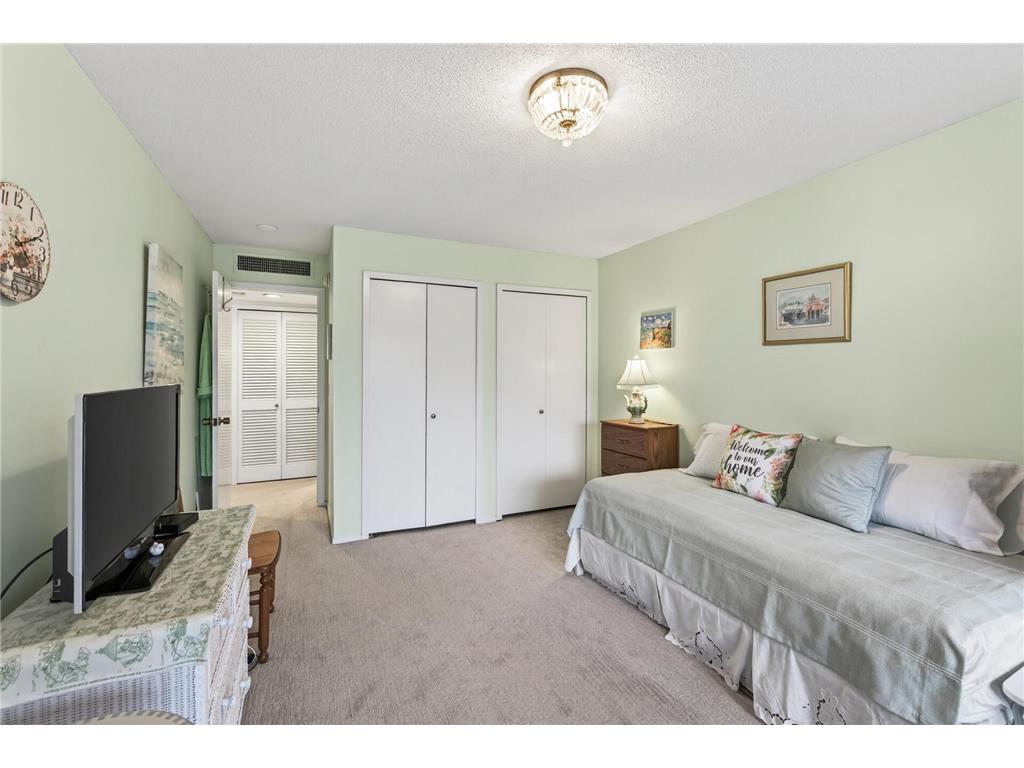 3412 Oak Ridge Road #317 Minnetonka MN 55305 7044699 image14