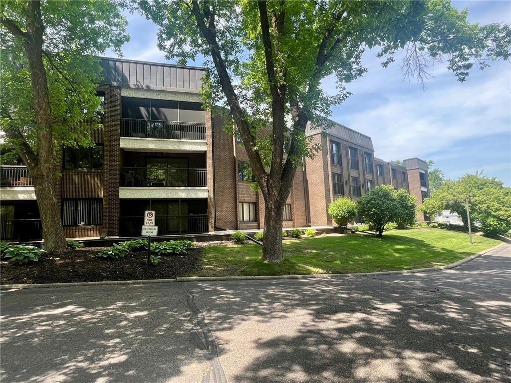 3412 Oak Ridge Road #317 Minnetonka MN 55305 7044699 image27