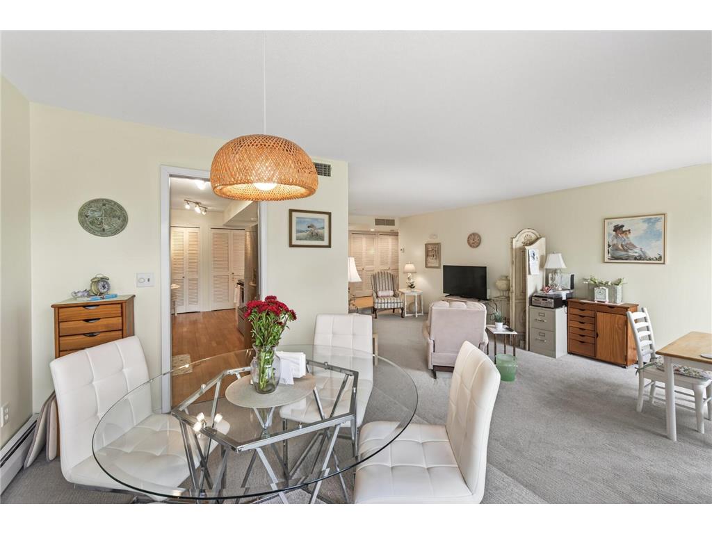 3412 Oak Ridge Road #317 Minnetonka MN 55305 7044699 image6