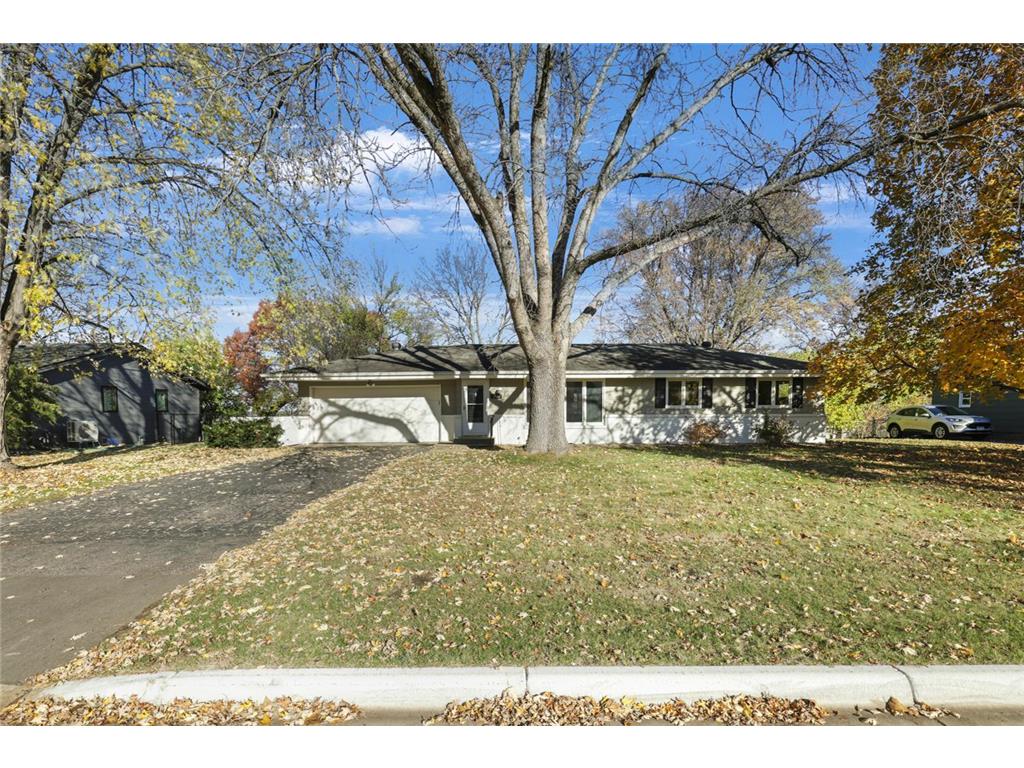 3412 W 132nd Street Burnsville MN 55337 6627678 image1