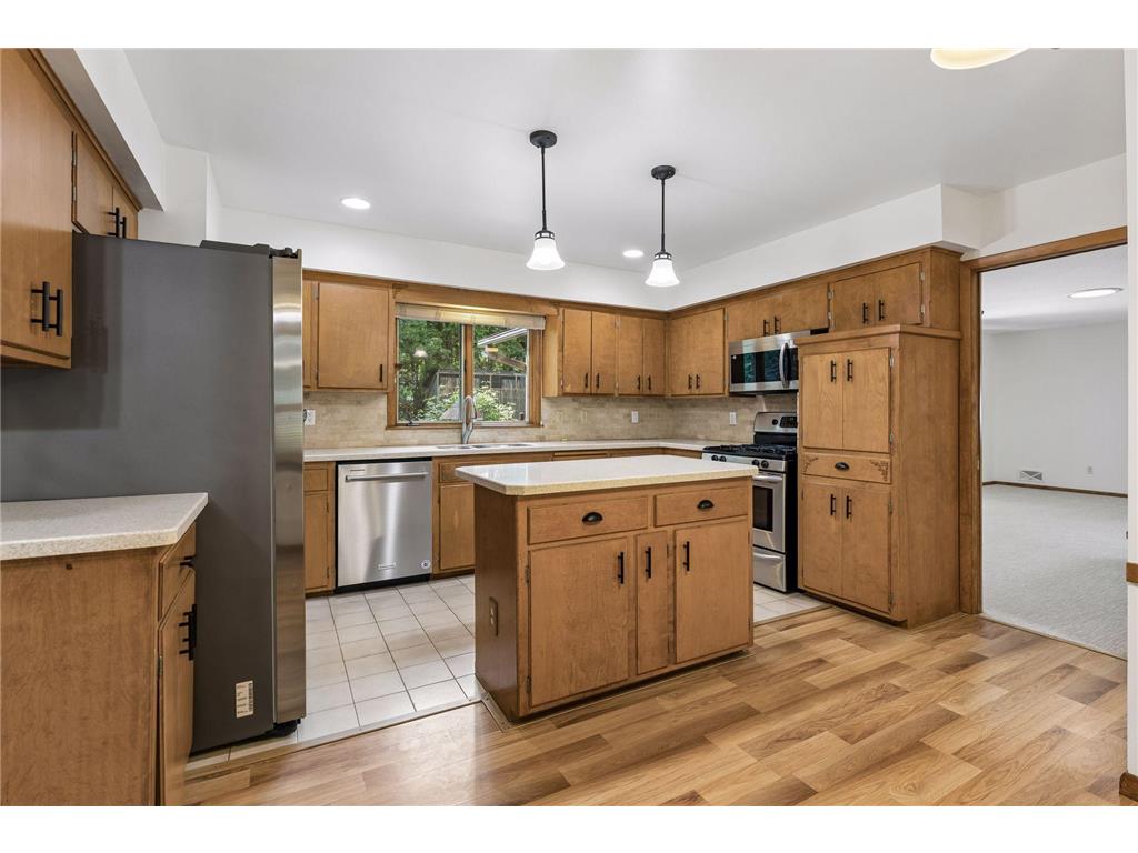 3413 Ensign Avenue N New Hope MN 55427 7082677 image13