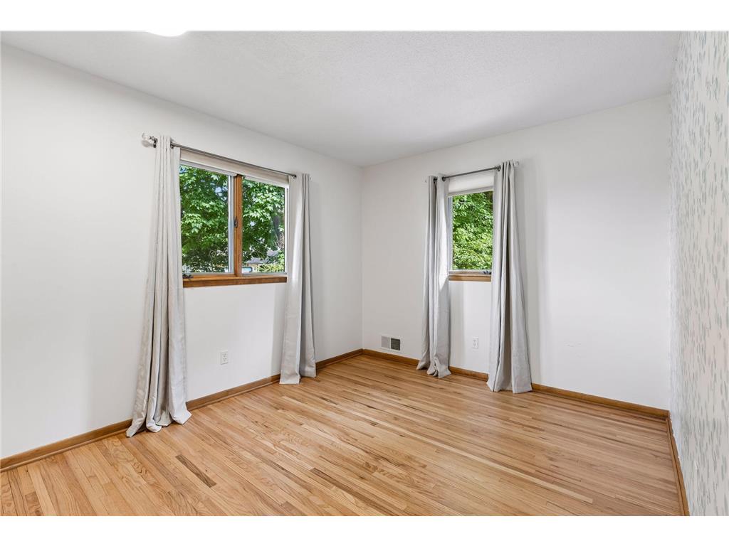 3413 Ensign Avenue N New Hope MN 55427 7082677 image25
