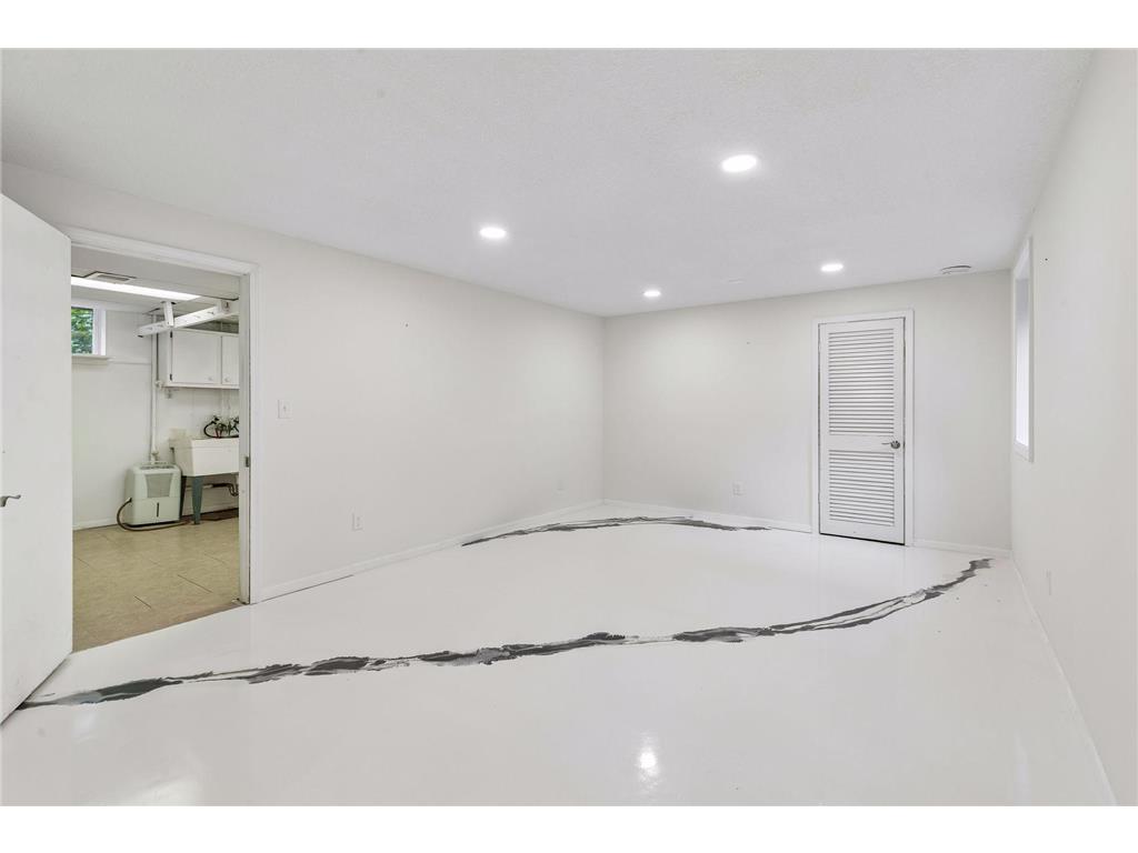 3413 Ensign Avenue N New Hope MN 55427 7082677 image34