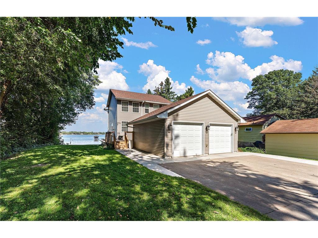 3413 Interlachen Drive NE Ham Lake MN 55304 - Coon 6790785 image1