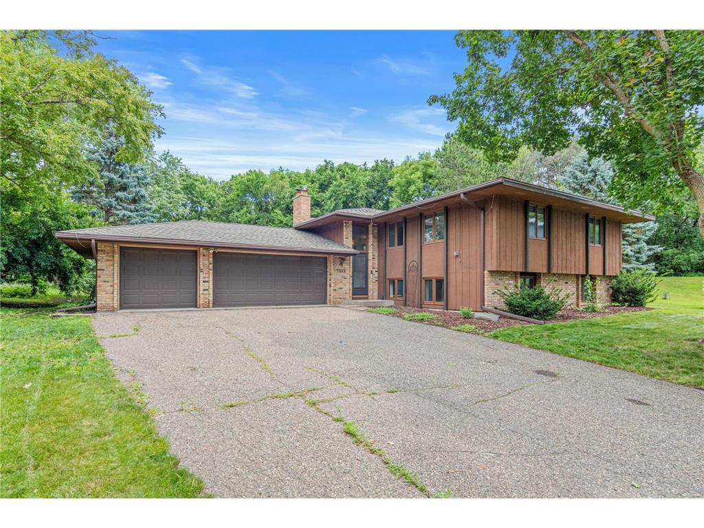 3413 Red Oak Circle N Burnsville MN 55337 6649068 image1