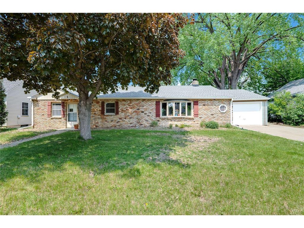 3414 McNair Drive N Robbinsdale MN 55422 6364151 image1