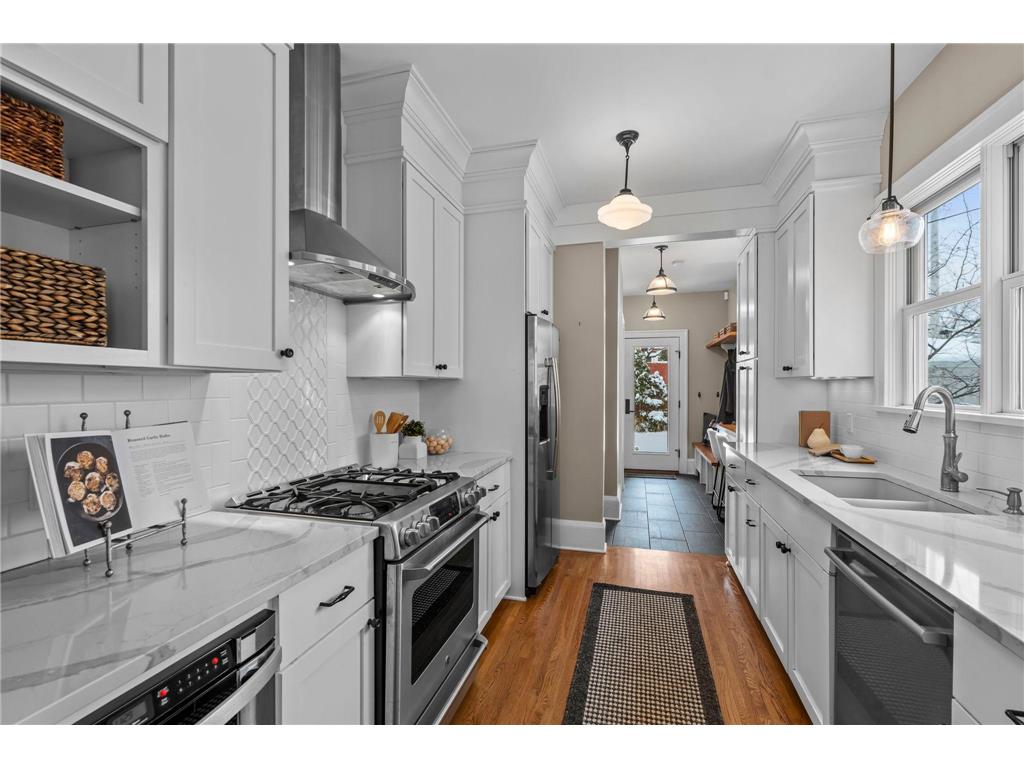 3416 Holmes Avenue S Minneapolis MN 55408 6818726 image23