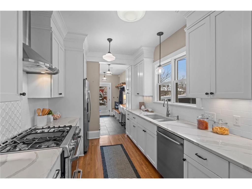 3416 Holmes Avenue S Minneapolis MN 55408 6818726 image25