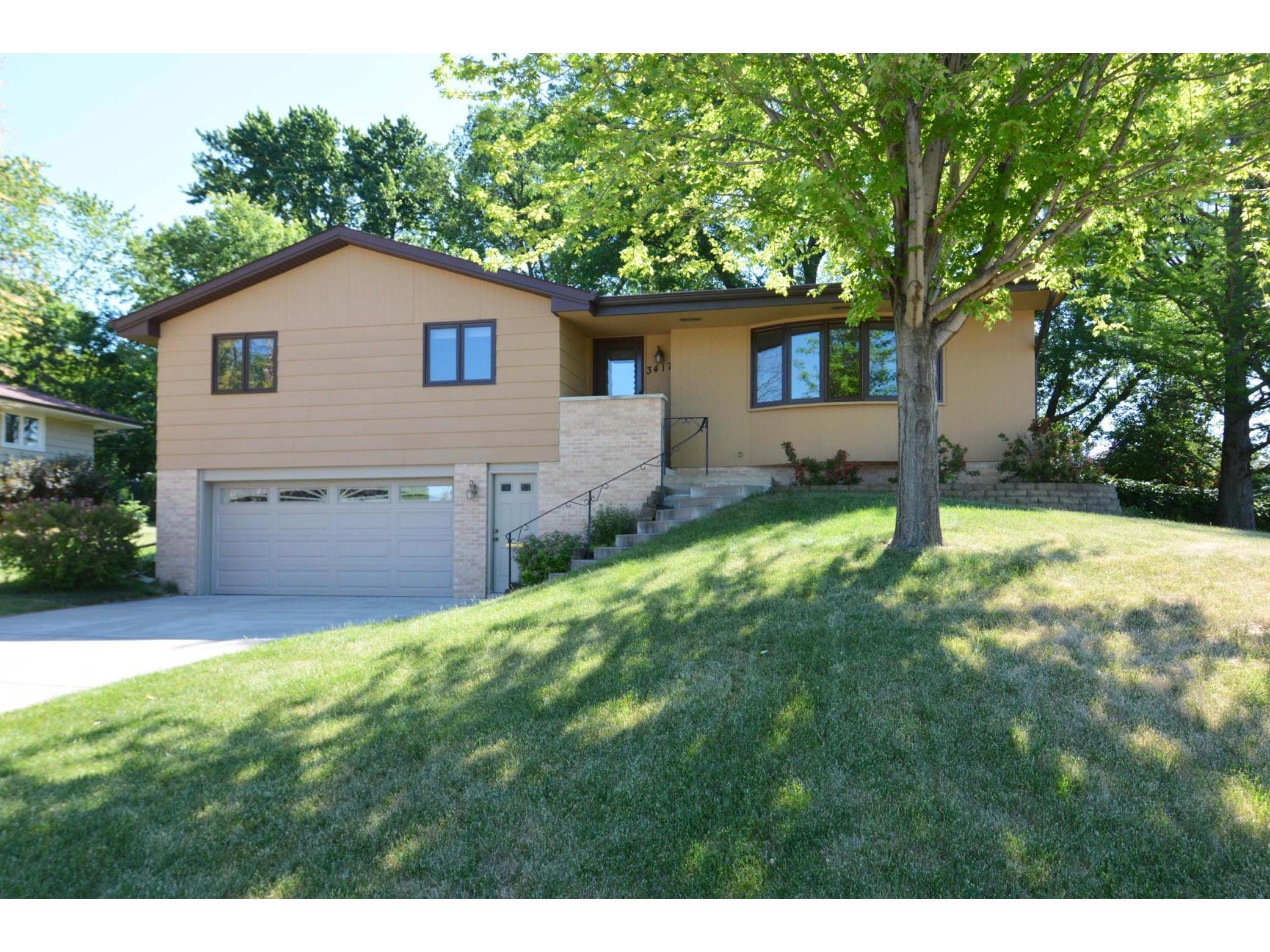 3417 Belden Drive NE, Saint Anthony, MN 55418 MLS 6011599 Edina Realty