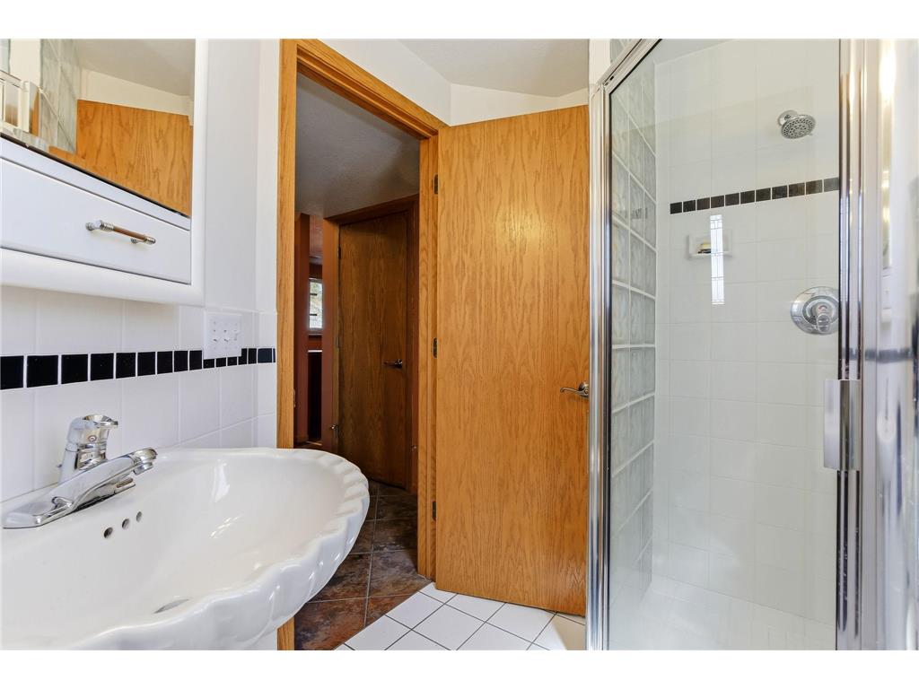 3418 Adair Avenue N Crystal MN 55422 7054492 image22