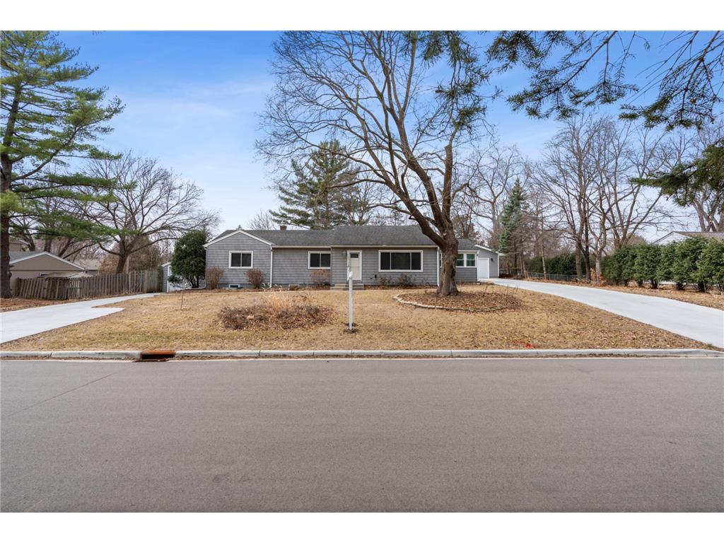 3418 Elmwood Place Minnetonka MN 55345 6673643 image1