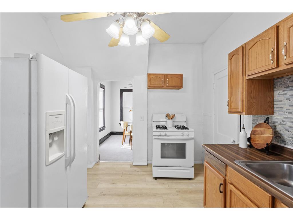 3418 James Avenue N Minneapolis MN 55412 7025075 image10