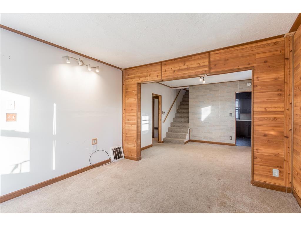 3418 Logan Avenue N Minneapolis MN 55412 6691165 image10