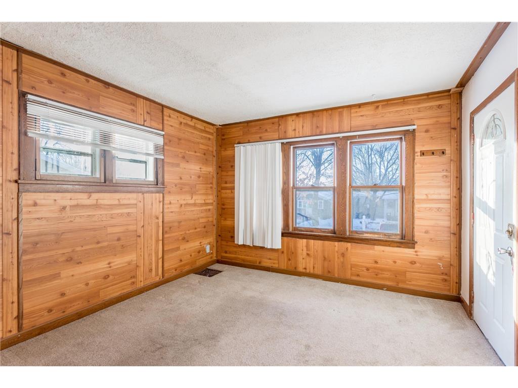 3418 Logan Avenue N Minneapolis MN 55412 6691165 image12