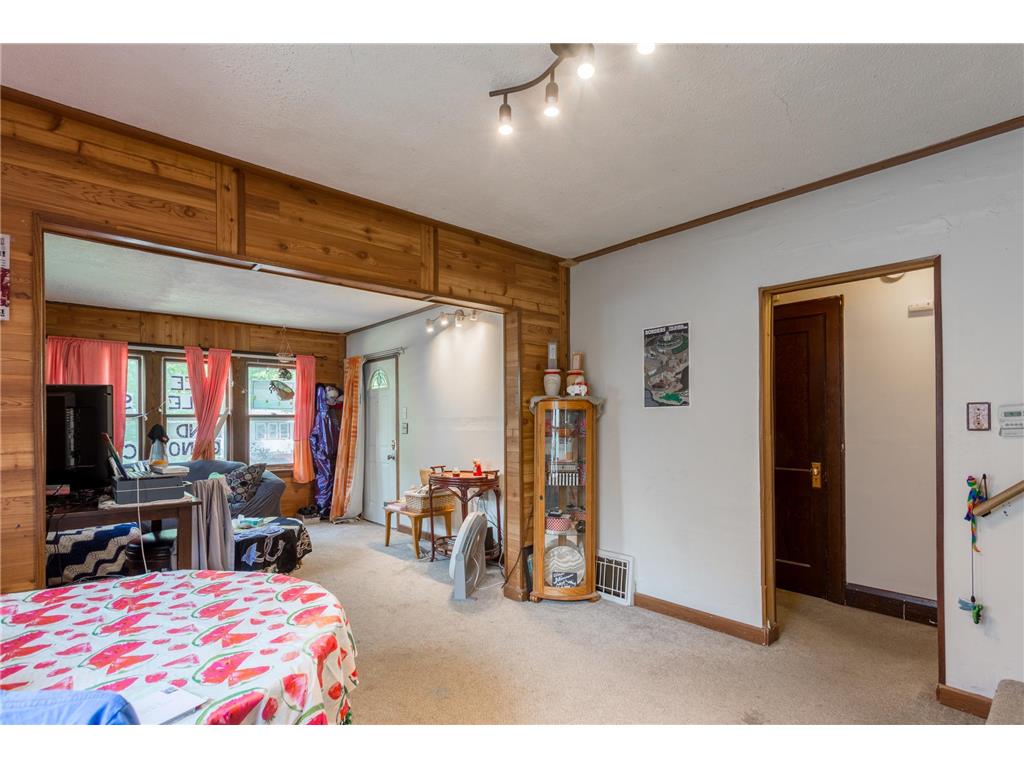 3418 Logan Avenue N Minneapolis MN 55412 6691165 image16