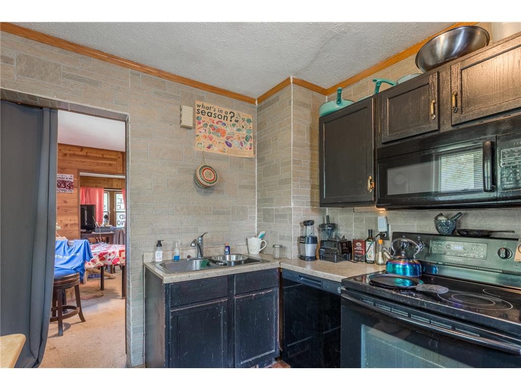 3418 Logan Avenue N Minneapolis MN 55412 6691165 image18