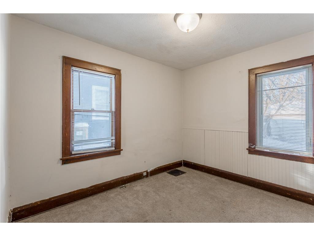 3418 Logan Avenue N Minneapolis MN 55412 6691165 image20