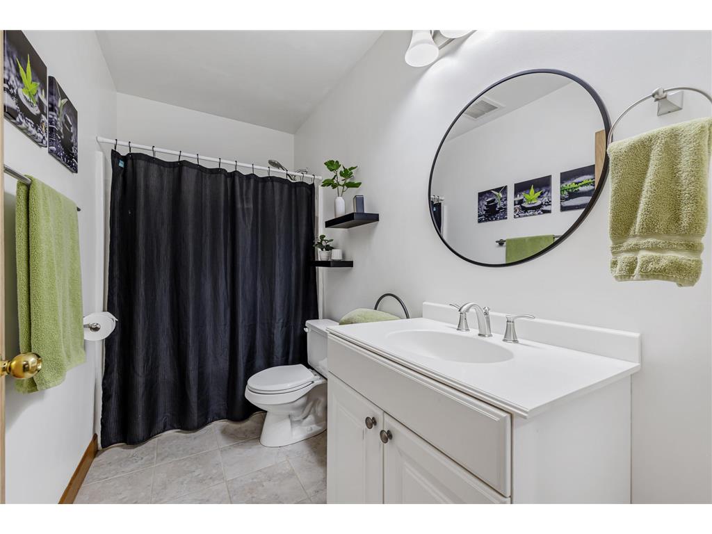 3419 Shady Oak Road Minnetonka MN 55305 7065067 image23