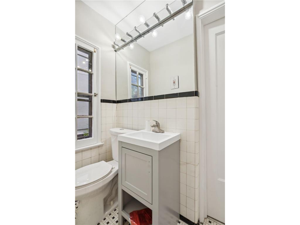 3420 Humboldt Avenue S Minneapolis MN 55408 7074756 image32