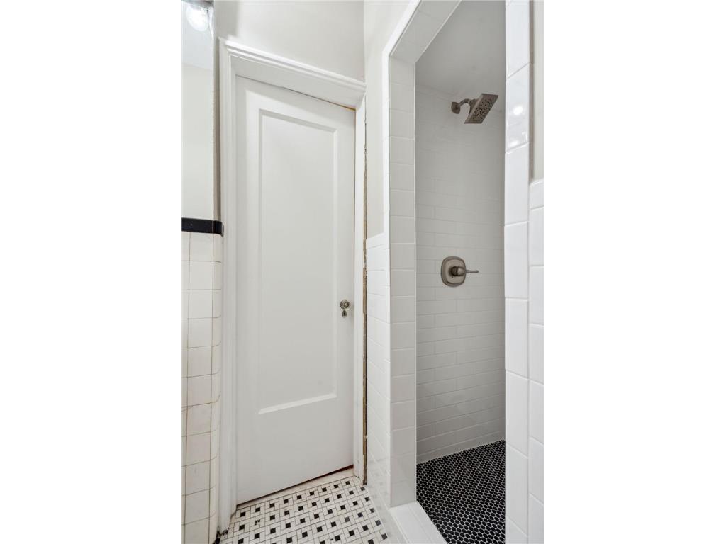 3420 Humboldt Avenue S Minneapolis MN 55408 7074756 image33