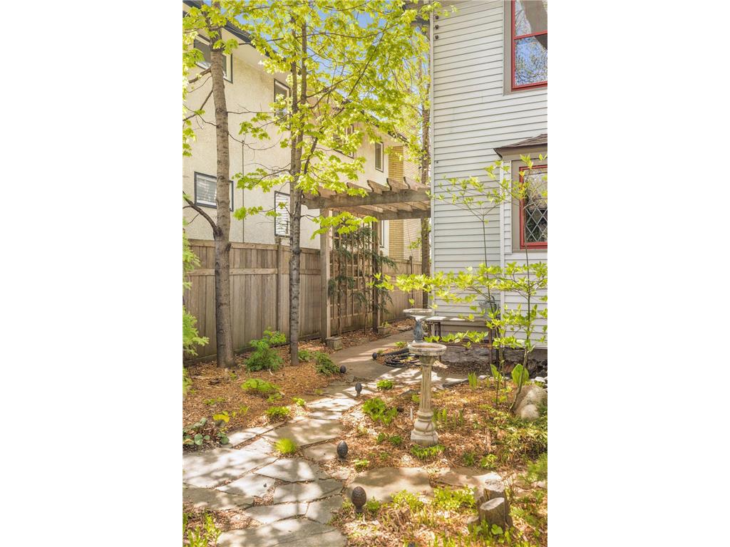 3421 Irving Avenue S Minneapolis MN 55408 7067337 image42