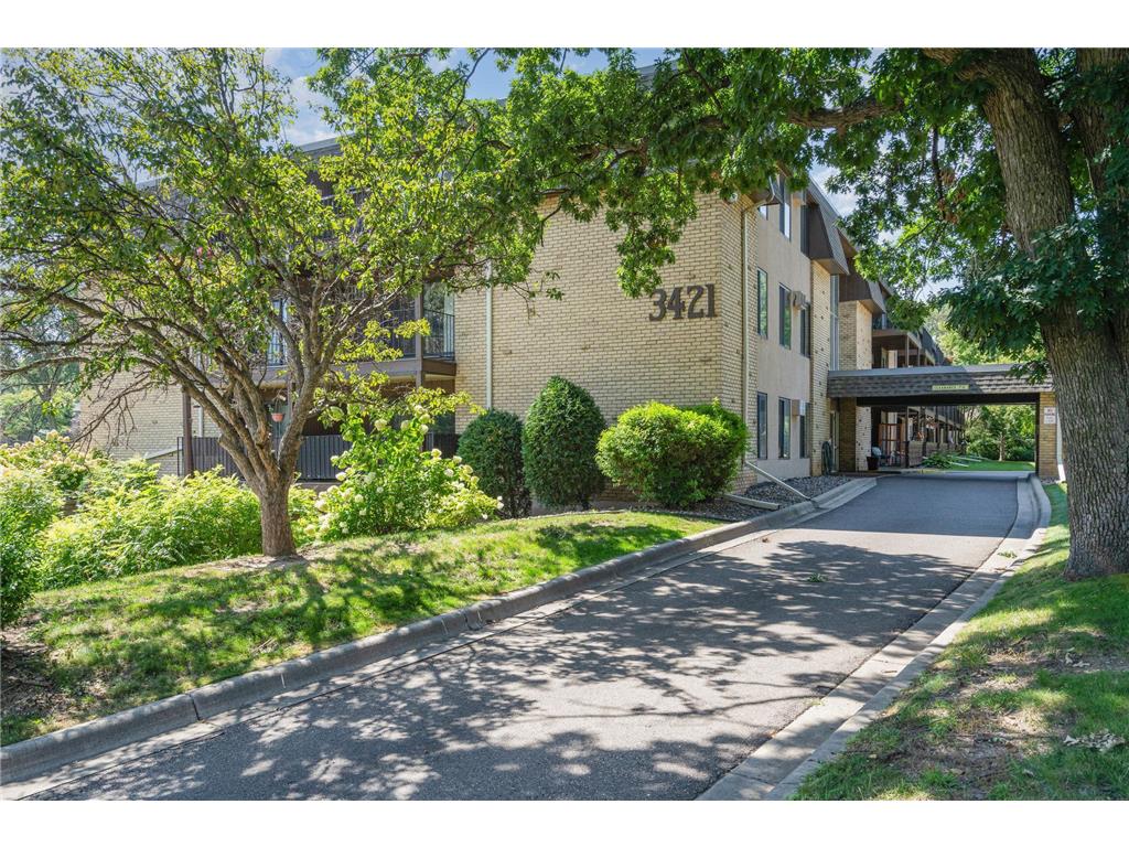 3421 Kent Street #603 Shoreview MN 55126 - Owasso 6779857 image2