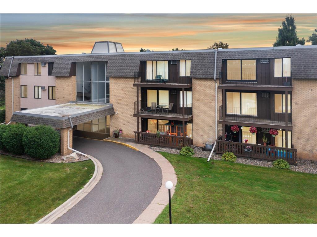 3421 Kent Street #612 Shoreview MN 55126 - Owasso 6592969 image1