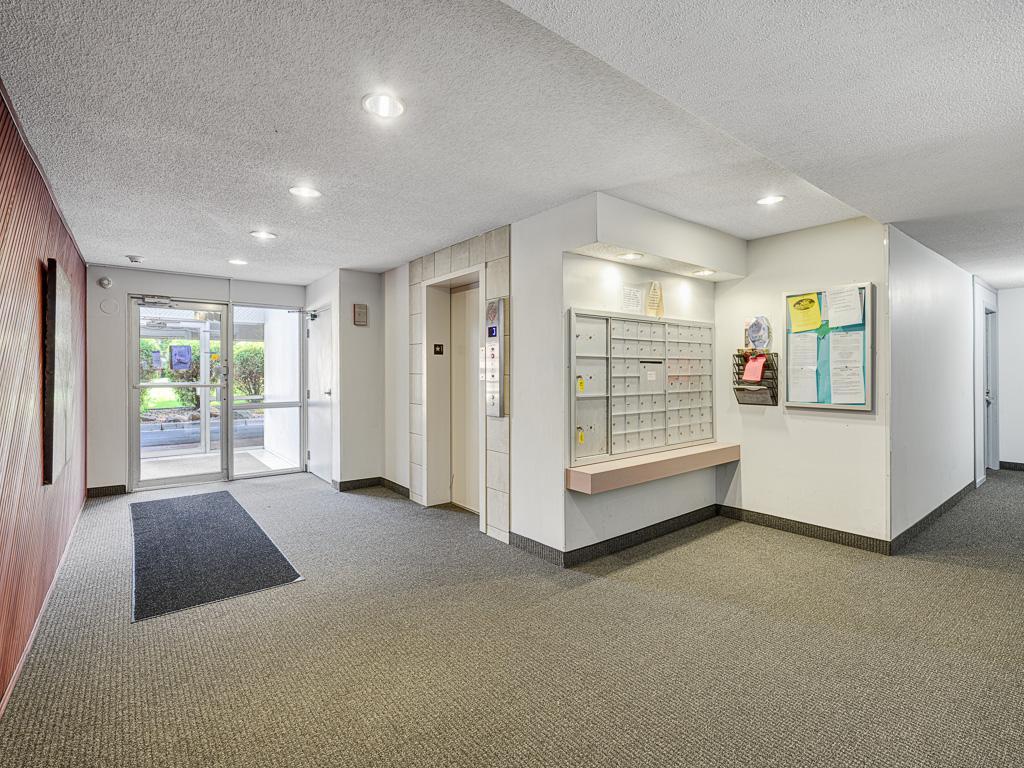 3421 Kent Street #614 Shoreview MN 55126 6795286 image25