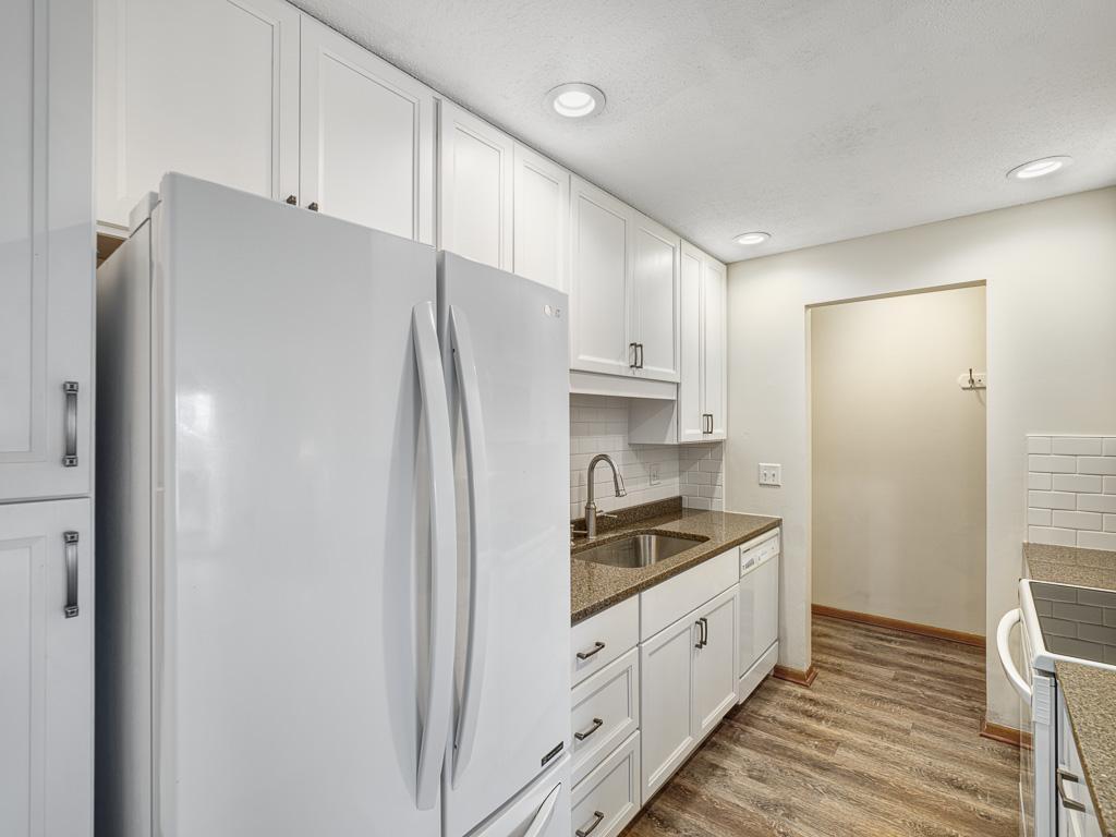 3421 Kent Street #614 Shoreview MN 55126 6795286 image4