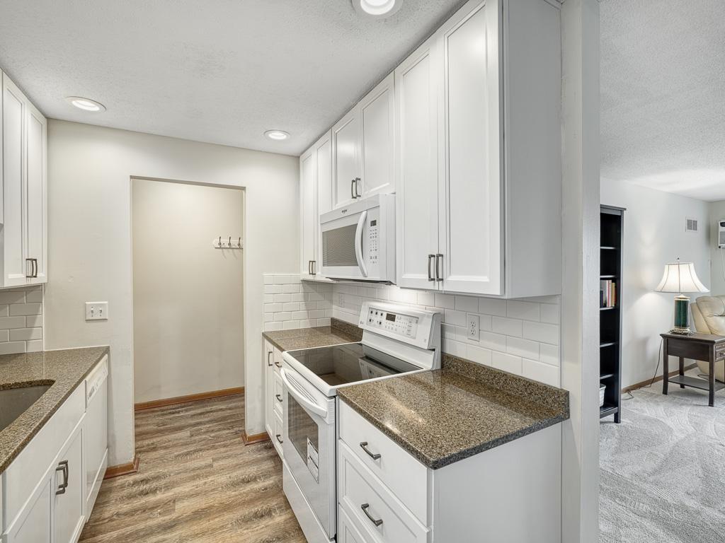 3421 Kent Street #614 Shoreview MN 55126 6795286 image5
