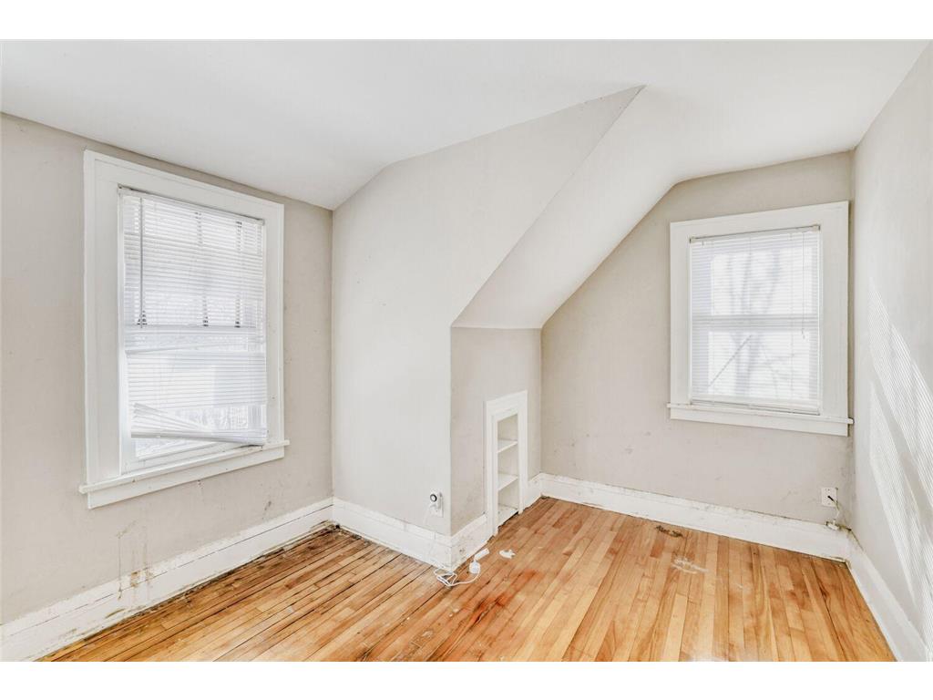 3424 Humboldt Avenue N Minneapolis MN 55412 7043459 image10