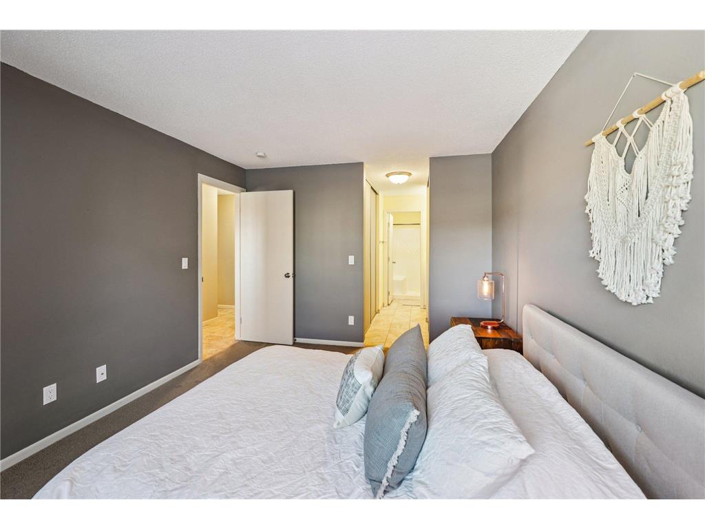 3425 Golfview Drive #216 Eagan MN 55123 7018392 image13