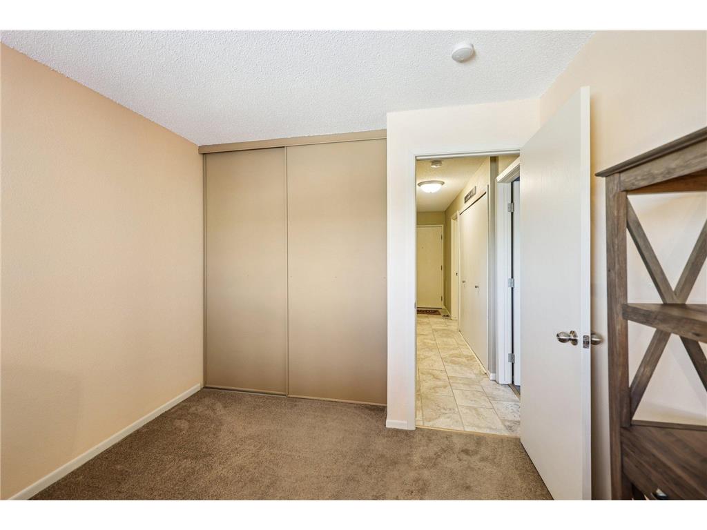 3425 Golfview Drive #216 Eagan MN 55123 7018392 image19