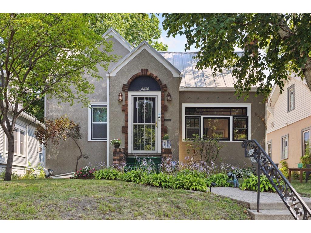 3426 Irving Avenue N Minneapolis MN 55412 6527489 image1