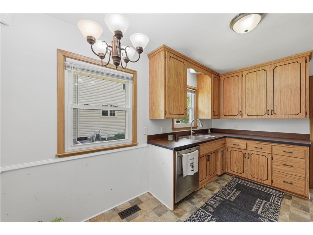3426 Zenith Avenue N Robbinsdale MN 55422 7097641 image14