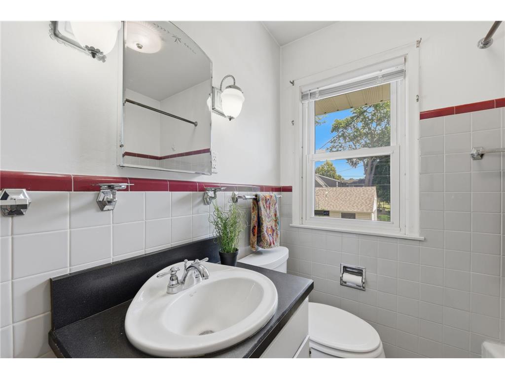 3426 Zenith Avenue N Robbinsdale MN 55422 7097641 image20