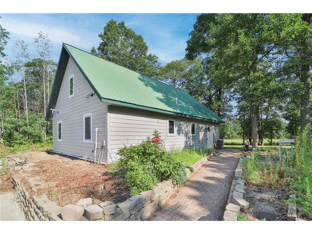 34266 Summer Avenue Jenkins MN 56474 6565300 image1