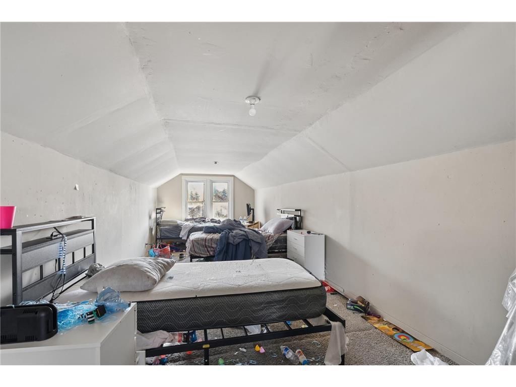 3427 Dupont Avenue N Minneapolis MN 55412 7042961 image12