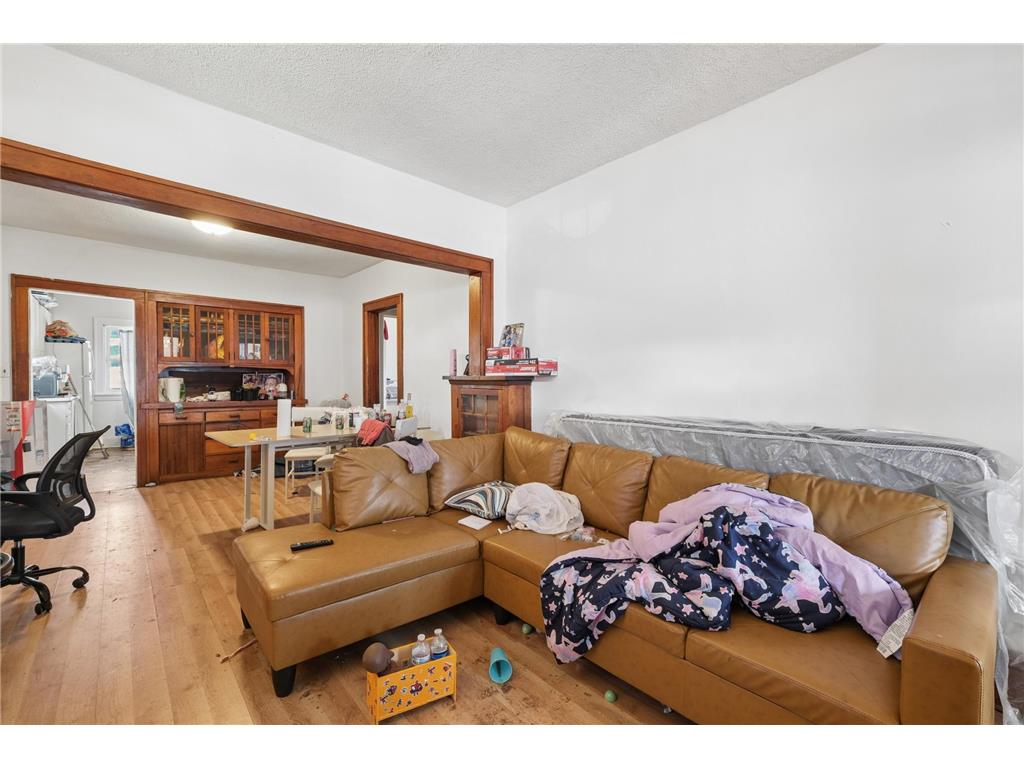 3427 Dupont Avenue N Minneapolis MN 55412 7042961 image4